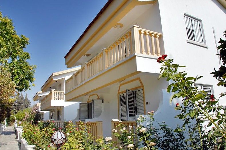 Riverside Garden Resort Kyrenia  Exterior foto